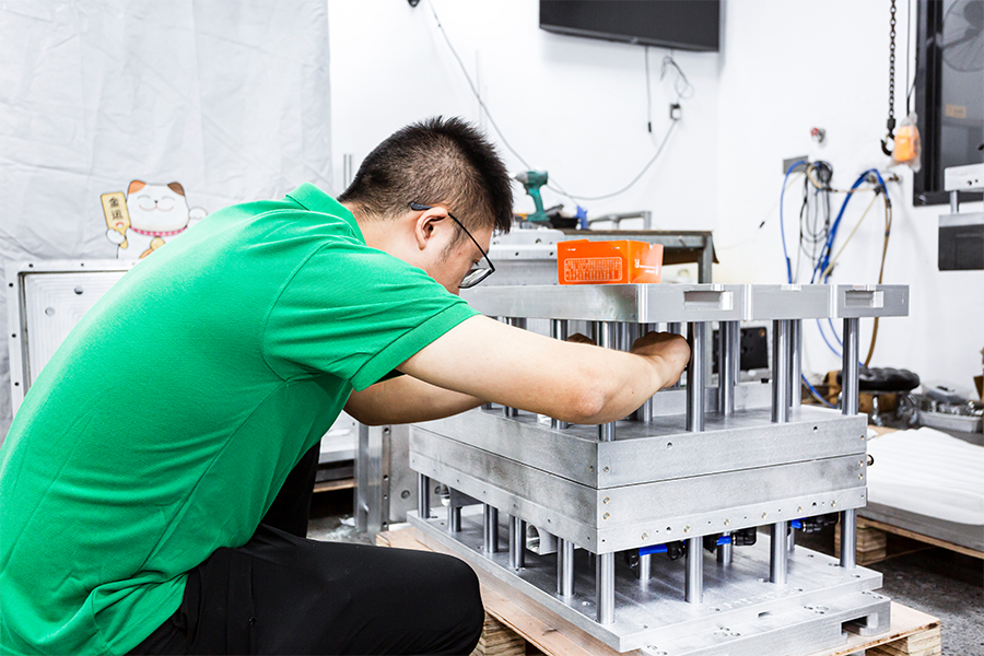 شركة سوتشو هواشانغ للقوالب المحدودة