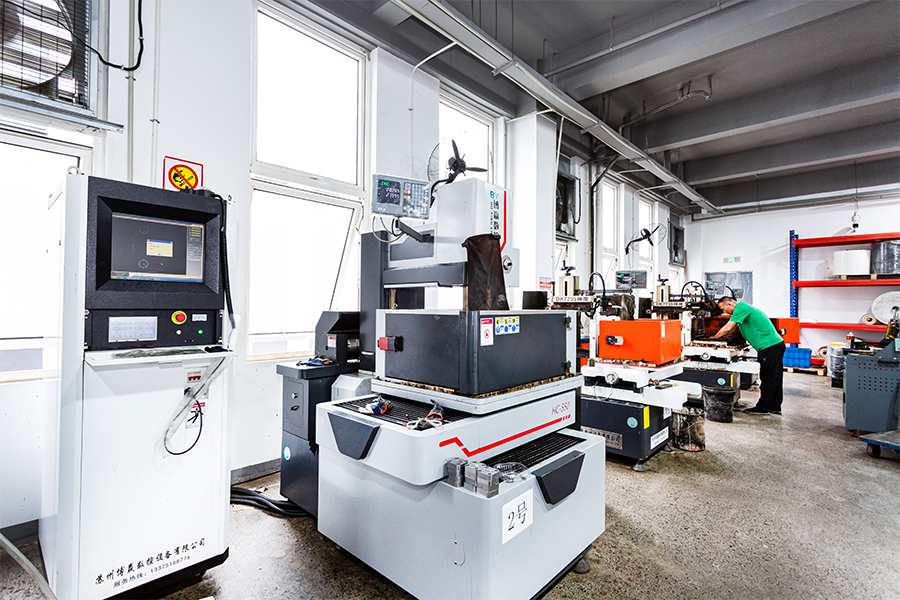 شركة سوتشو هواشانغ للقوالب المحدودة