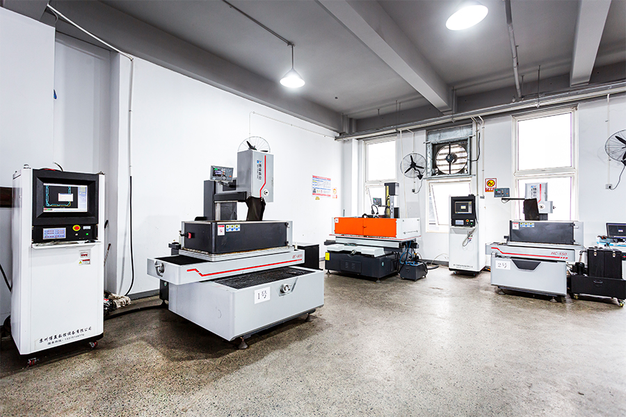 شركة سوتشو هواشانغ للقوالب المحدودة