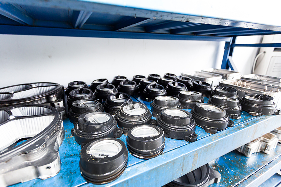 شركة سوتشو هواشانغ للقوالب المحدودة